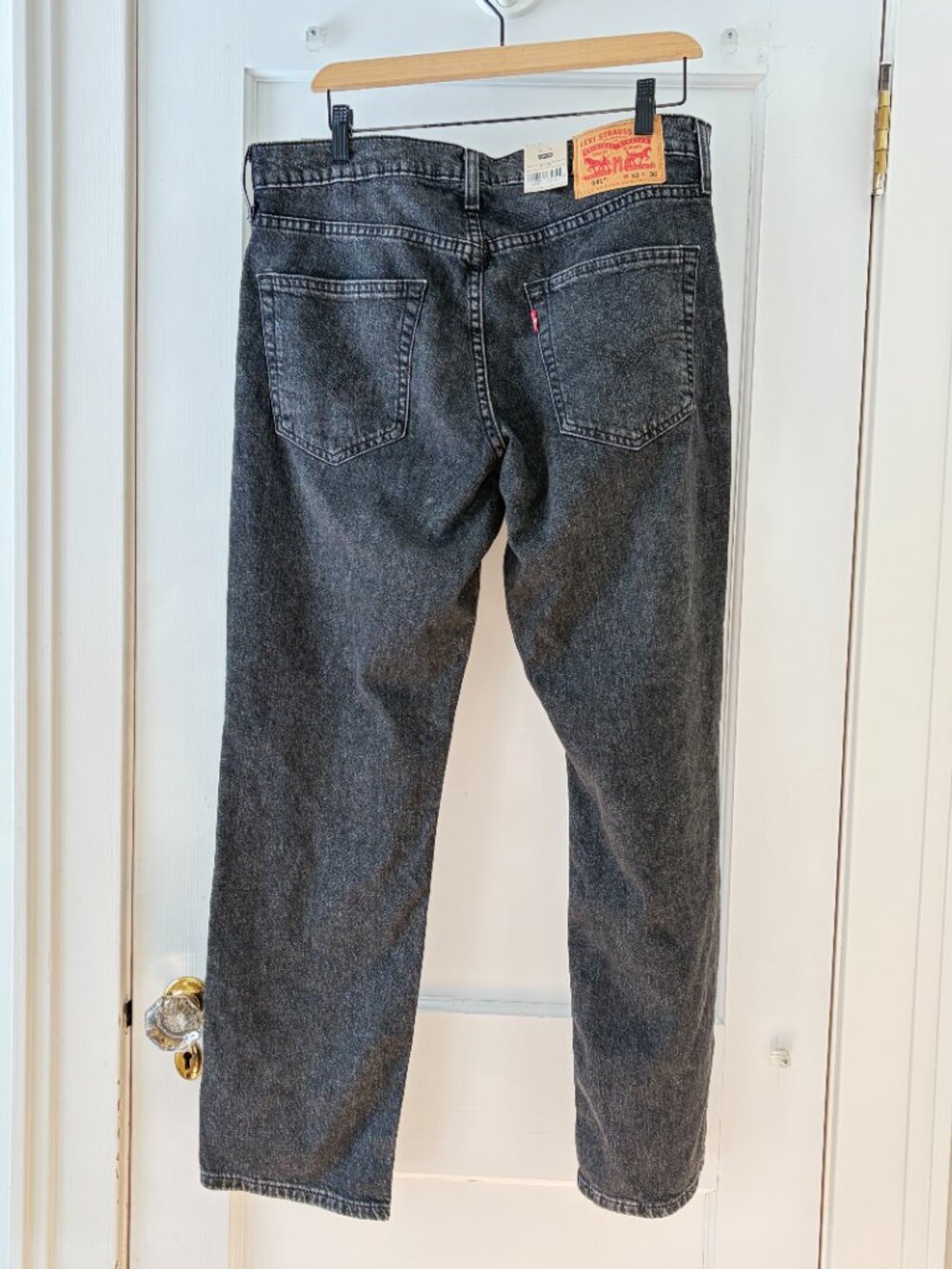Levi's 541 Athletic Taper Black Jeans Size 33 x 30 NWT - Picture 3 of 6